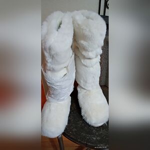White Faux Fur Boots with Stud Accents